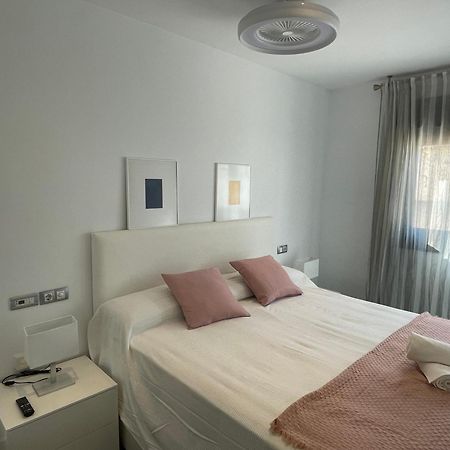 Moderno Apartamento Con Plaza De Garaje En Pleno Centro De Almería Zewnętrze zdjęcie