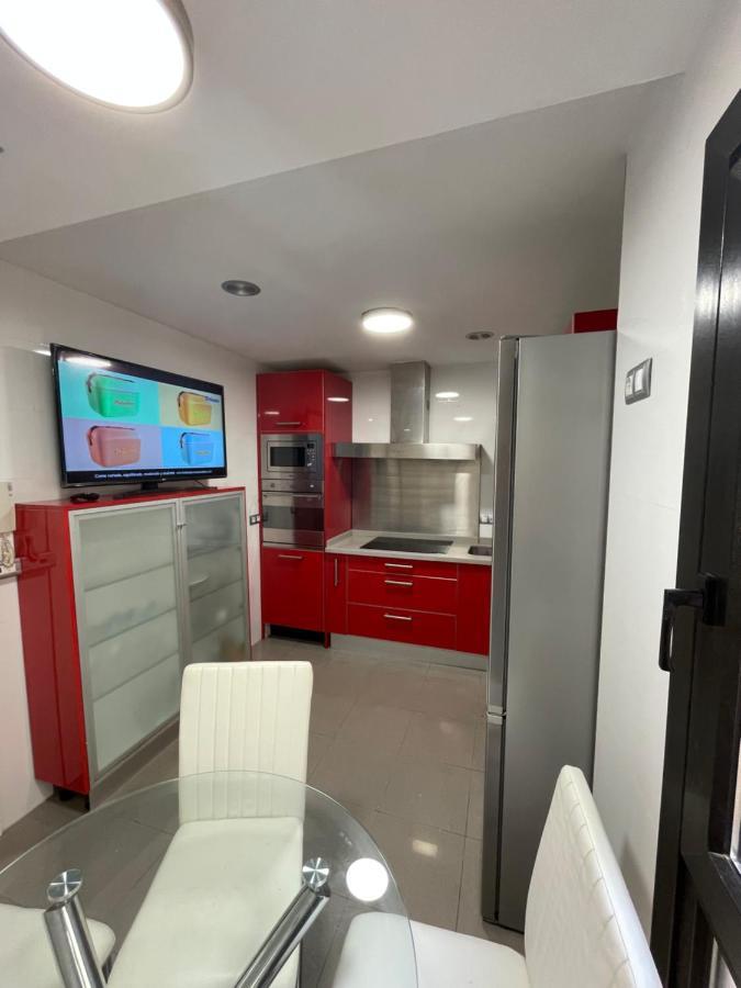 Moderno Apartamento Con Plaza De Garaje En Pleno Centro De Almería Zewnętrze zdjęcie